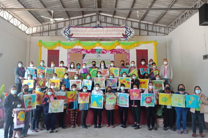 โครงการทำผ้าบาติกและผ้ามัดย้อม ประจำปีงบประมาณ 2565