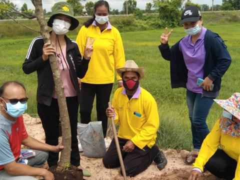 อถล.ร่วมกิจกรรมปลูกต้นไม้ทำความสะอาดรักษาสิ่งแวดล้อม